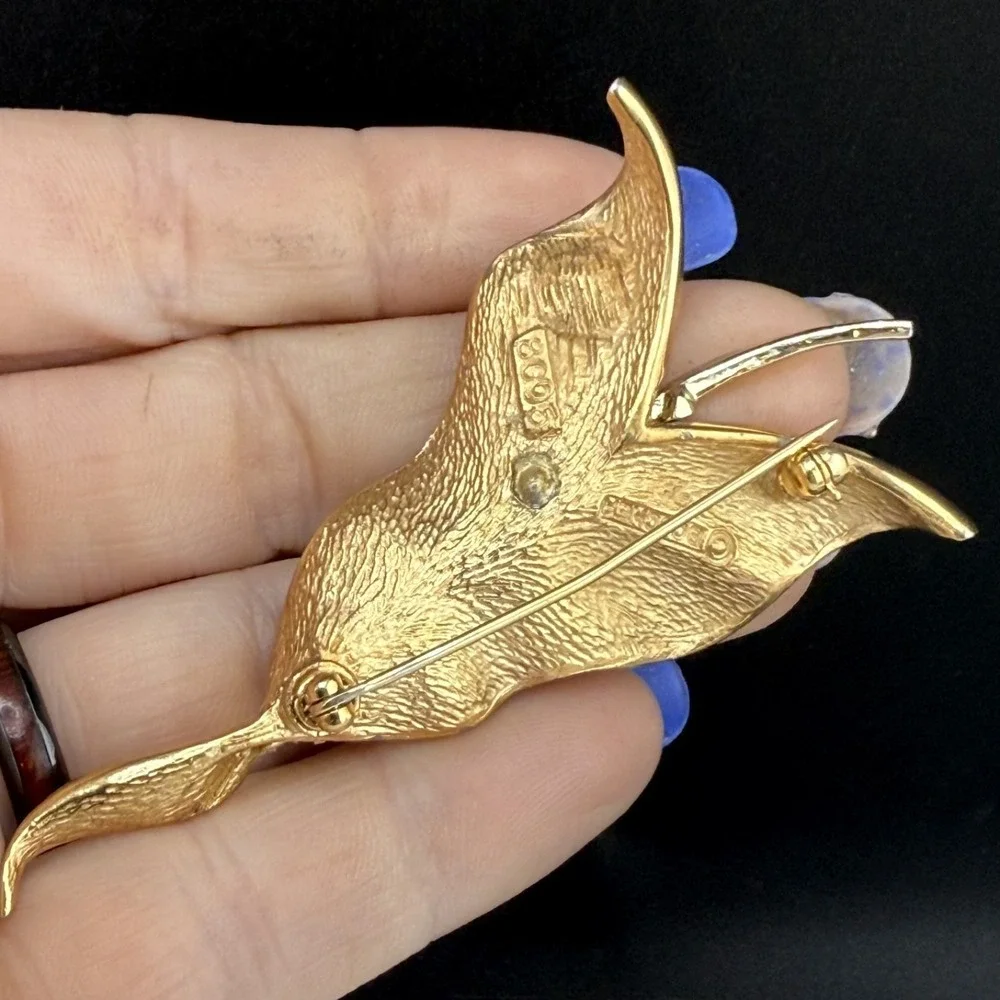 Vintage Boucher‎ Brooch Gold Tone Leaf
